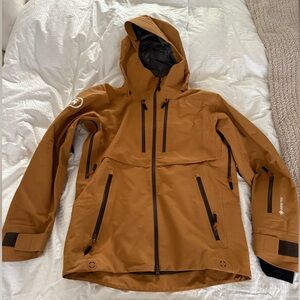 Backcountry Men’s Ski Jacket Size Small. Khaki/Caramel color